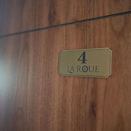 La Roue Hotel Vrsac Eksteriør billede
