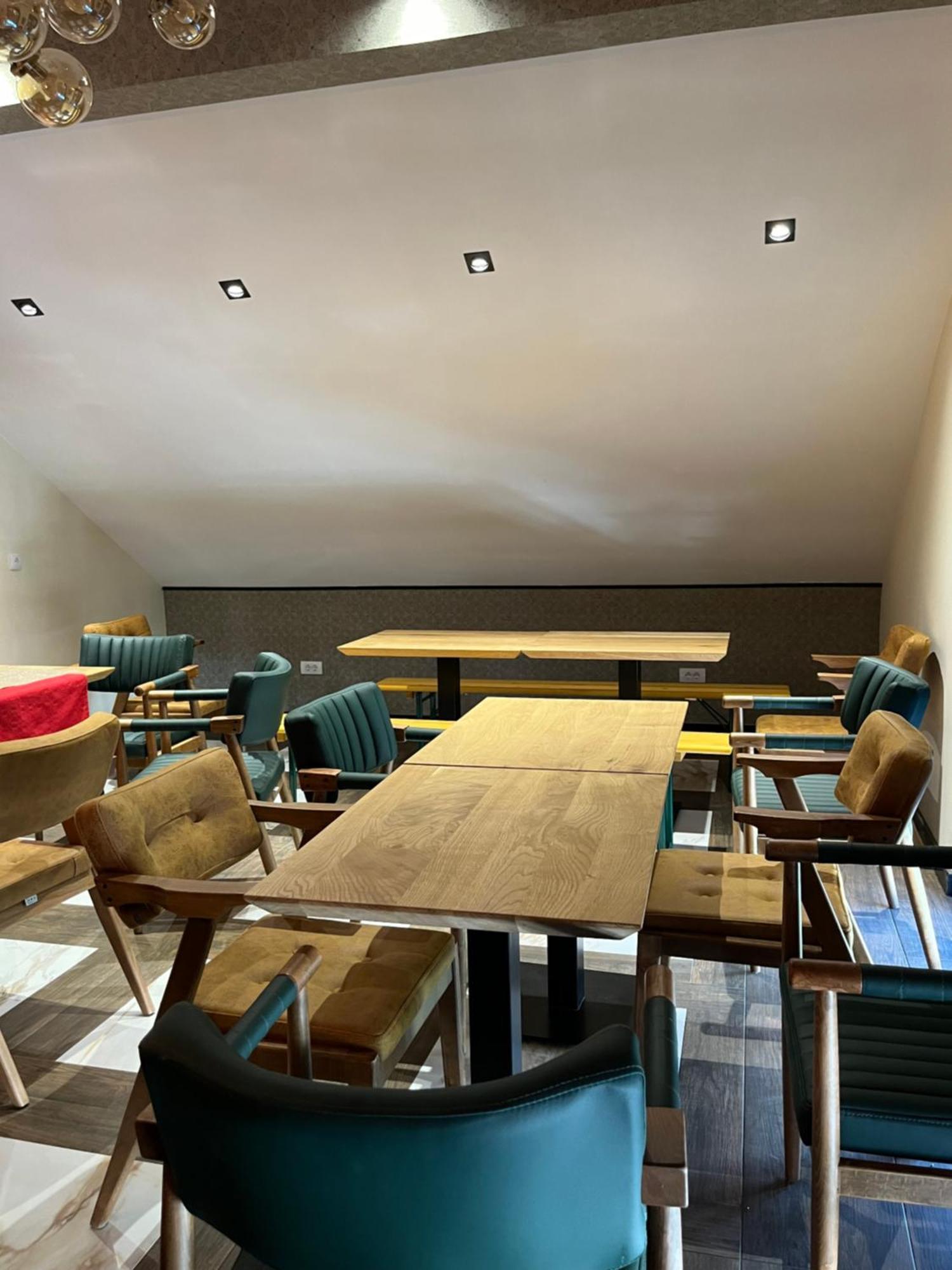 La Roue Hotel Vrsac Eksteriør billede
