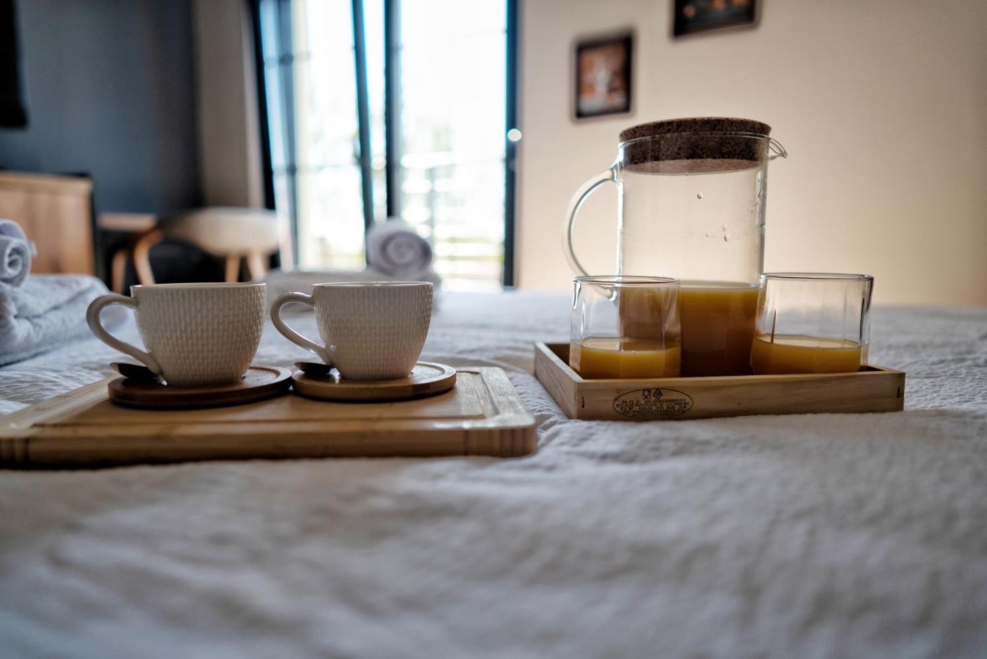 La Roue Hotel Vrsac Eksteriør billede