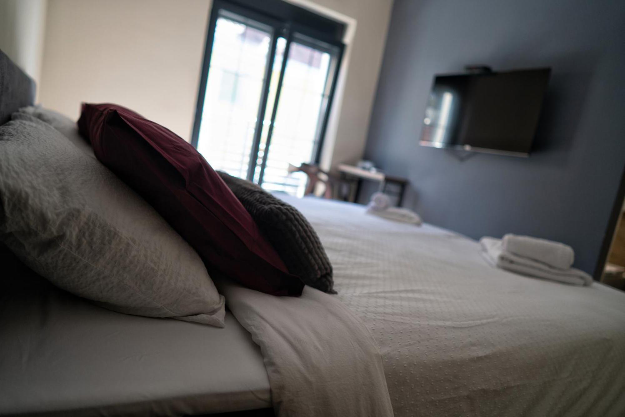 La Roue Hotel Vrsac Eksteriør billede