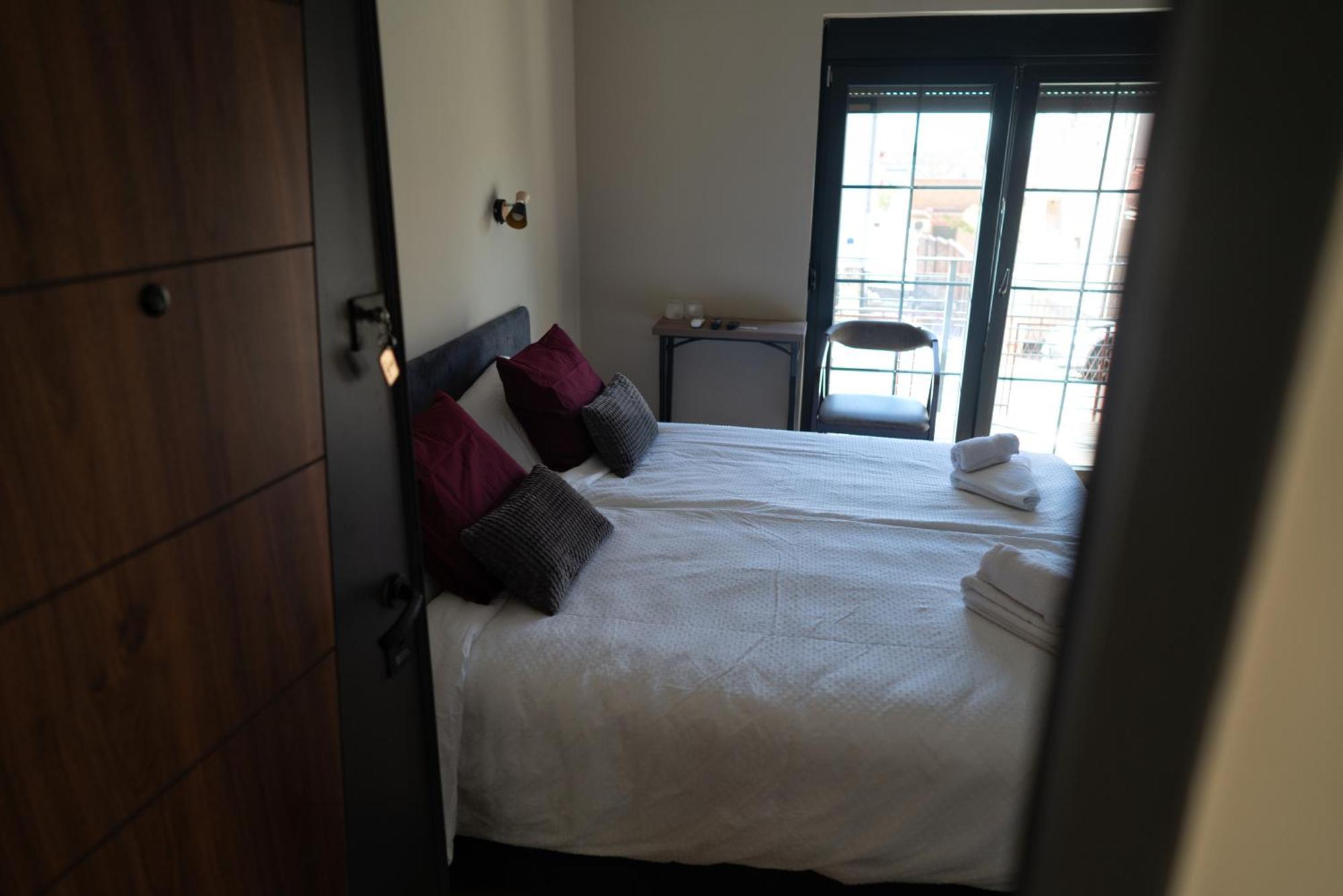 La Roue Hotel Vrsac Eksteriør billede